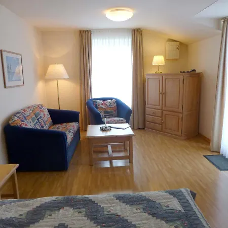 Haus-sonnenschein-ferienwohnungen-typ-e * Goehren (Ruegen)