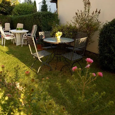 Haus-sonnenschein-ferienwohnungen-typ-e Apartment *